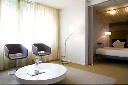 Fletcher Carlton Hotel