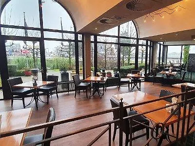 Hotel Fletcher Carlton 4*