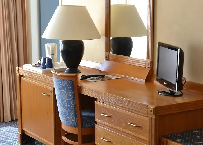 Fletcher Carlton فندق نالدفايك