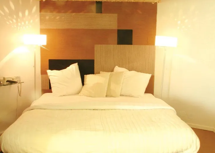 Fletcher Carlton فندق